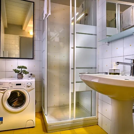 La Zulina アパート